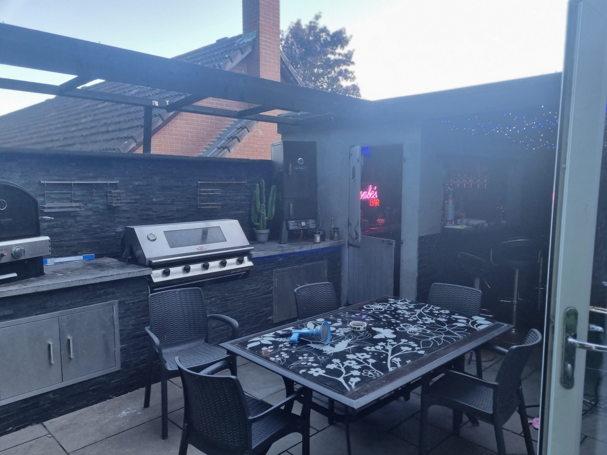 Outdoor kitchen in Gloucestershire UK